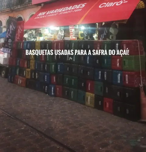 Basquetas/ Caixas de Plástico usada para Açaí