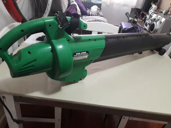 Soprador de Folhas Elétrico GSS-3000 127 volts