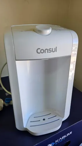 Purificador de Água Consul Compacto 1,5 L com Filtro de Filtragem Classe A