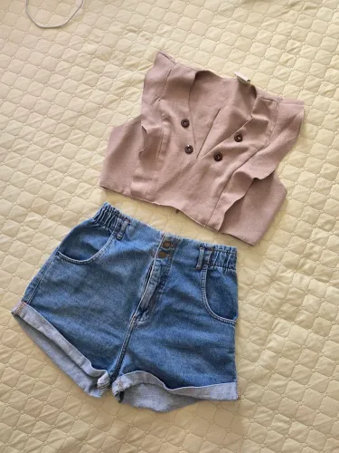 Short Jeans