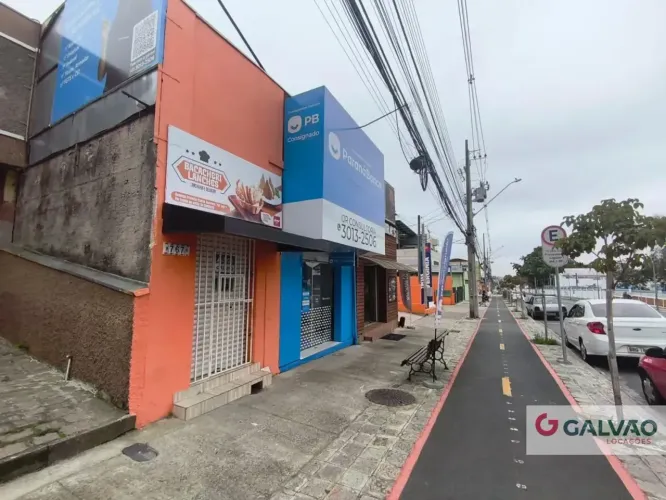 Loja no Bacacheri de 22,00 m² - 38470.006-GL