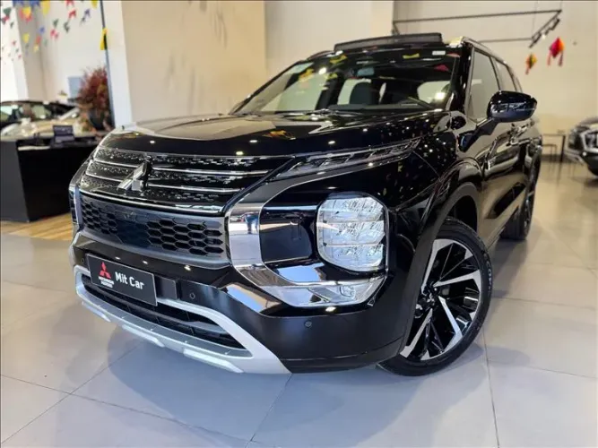 Mitsubishi Outlander Signature 2.4 4X4 AUT (híb) 2026