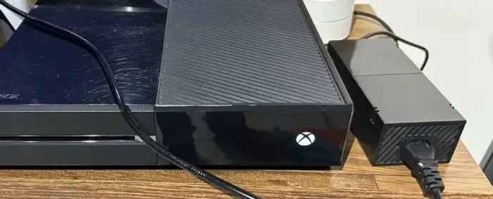 Xbox one fat funcionando 500 gigas sem controle