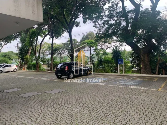 Conjunto comercial no Alto de Pinheiros de 180m², 6 banheiros, 12 vagas Á VENDA