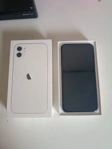 iPhone 11 64GB Muito conservado