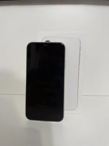 IPHONE 11 - Branco