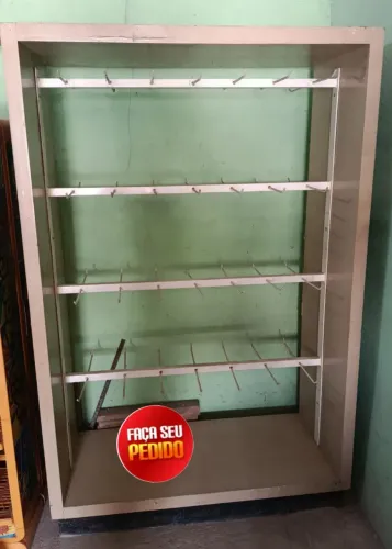 Expositor para variados tipos de produtos