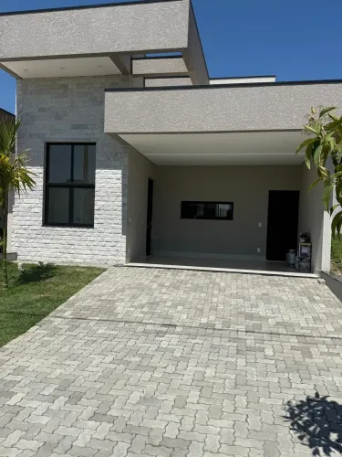Casa Nova no Condomínio Jardim dos Lírios Paulínia | Moderna e Funcional