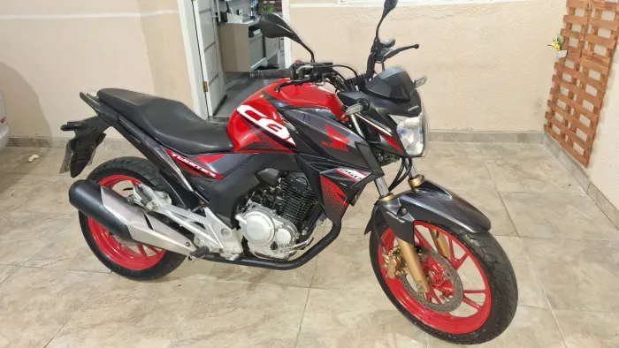 CB Twister 250 2020  "cbs"