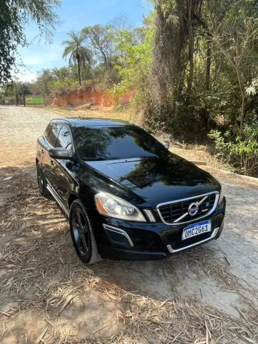 Volvo XC 60 T-5 R-design 2.0 FWD 5P 2012