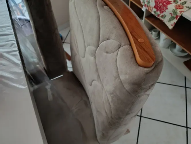 Vendo mesa de jantar nova
