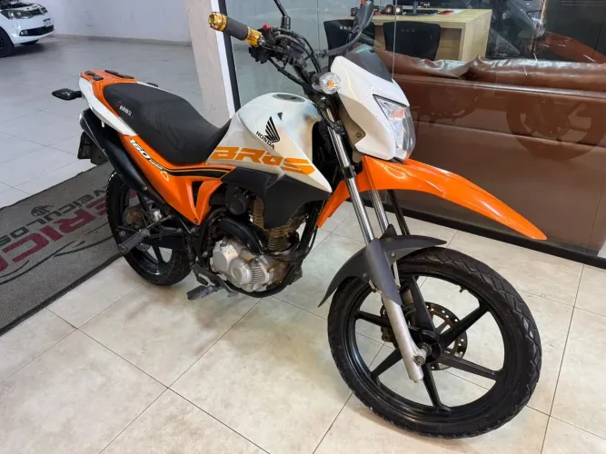 Leia o anúncio 5 Motos 