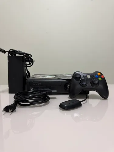 Xbox 360 + 50 jogos no HD + controle original 