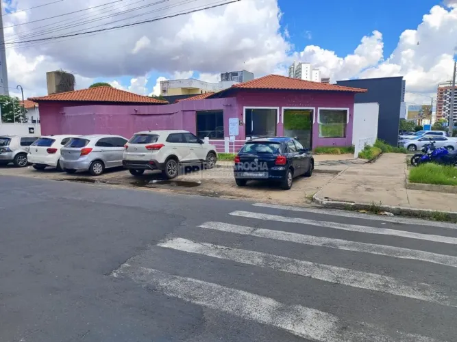 Imóvel Comercial para alugar com 0,00 metros quadrados no JOQUEI - Teresina - Piauí