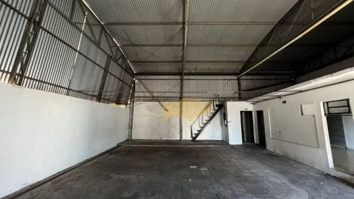 Barracão para alugar, 180 m² por R$ 3.686,00/mês - Jardim São Paulo - Rio Claro/SP
