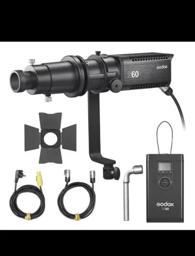 Iluminador Led Godox Fresnel S60 5600k + Projetor 85mm Sap Cor da estrutura Preto