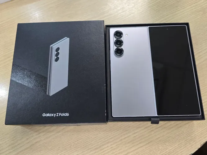 Galaxy Z fold6 512gb prata (OPORTUNIDADE)