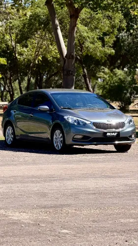 Kia Motors Cerato 1.6 16V Flex Aut. 2016