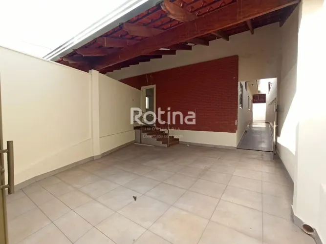 Casa para alugar, 3 quartos, Custódio Pereira - Uberlândia/MG - Rotina Imobiliária