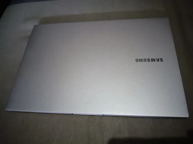 Notebook Samsung i5 10 geração
