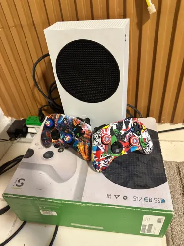 XBOX SERIES S 512gb ssd