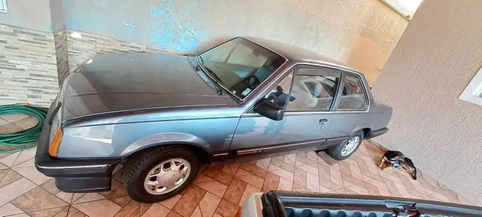 Chevrolet Monza Classic SE 2.0 /mpfi E EFI 2P E 4P 1988