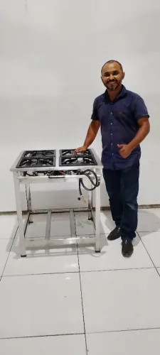 FOGÃO INDÚSTRIAL A GÁS INOX 04 BOCAS ALTA PRESSÃO VENÂNCIO 