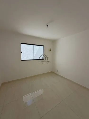 Casa de primeira locação com 3 quartos, 1 suíte no Maravista - Itaipu