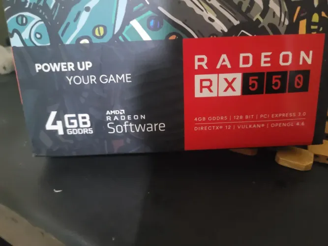 PLACA DE VÍDEO RX550
