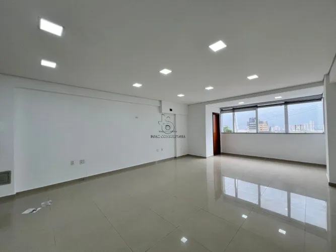 Sala Comercial com 40 m² para Locação / Venda Edifício West Point, Sorocaba/SP