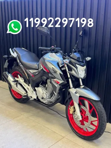 Twister 250f troco por cg