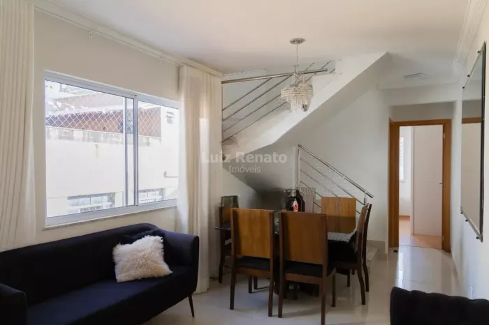Cobertura à venda no bairro Sagrada Família