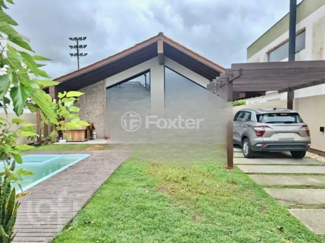 Casa à venda Rua Valdeci Izidro da Silveira, Ribeirão da Ilha - Florianópolis
