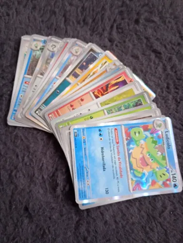 Cartas brilhantes pokémon