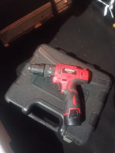 Vendo parafusadeira/furadeira de impacto