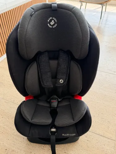 Cadeirinha Maxi-Cosi Titan ISOFIX 9 a 36kg - Completa