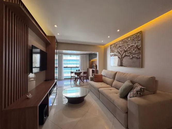 Apartamento a venda tem 132 metros quadrados com 4 quartos em Praia da Costa - Vila Velha