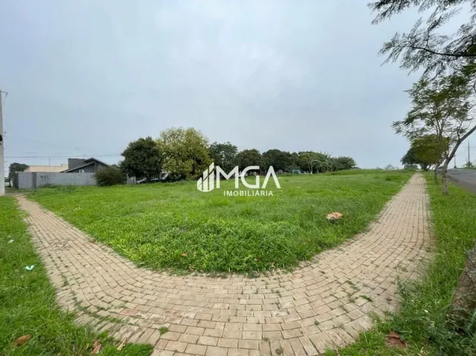 Terreno à venda, 2470 m² por R$ 3.211.078,00 - Porto Meira - Foz do Iguaçu/PR