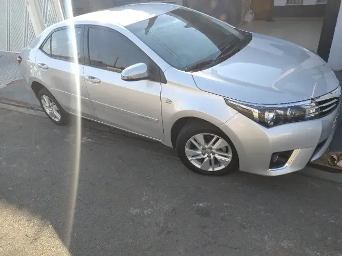 Toyota Corolla GLI 1.8 Flex 16V Aut. 2015