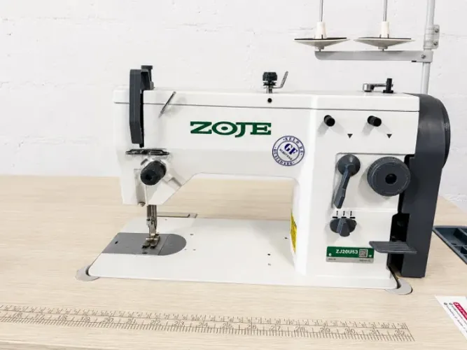Máquina Zig zag semi-industrial 9 mm - ZOJE - GF Máquinas