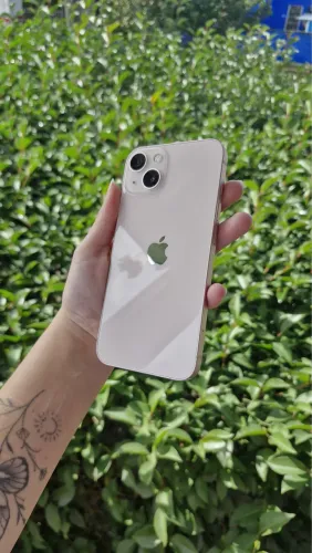 iPhone 13 rosa seminovo