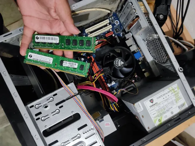 PC Para uso básico.