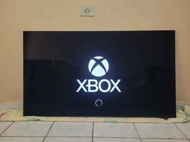 Vendo TV Samsung 55" 8K Neo QLED (Modelo: QN55QN700B) - Seu Console agora é a TV!