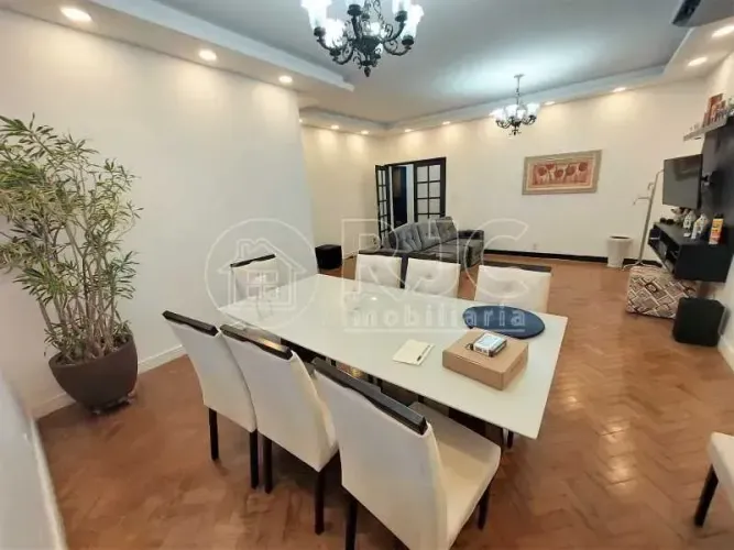 Apartamento para venda tem 128 metros quadrados com 4 quartos em Estácio - Rio de Janeiro
