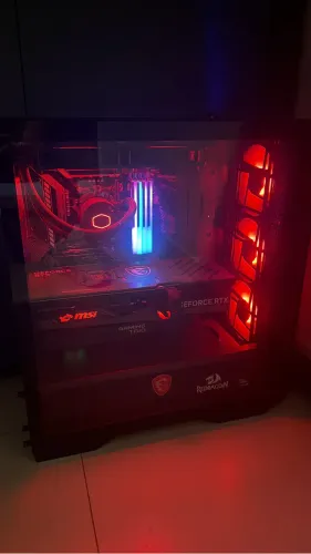 PC Gamer RTX 4070 Ti 12GB | Ryzen 5 5600X | 32GB RAM | 1.5TB NVMe | Gold 850W
