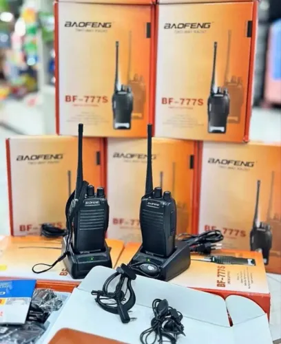 Rádio Baofeng o par valor 120,00 novos