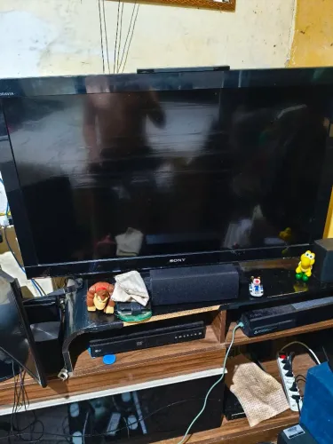 tv sony bravia 40"  queimou