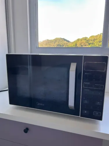 Micro-ondas Midea 35L