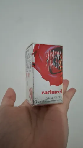 Amor Amor perfume Cacharel 30mls ORIGINAL