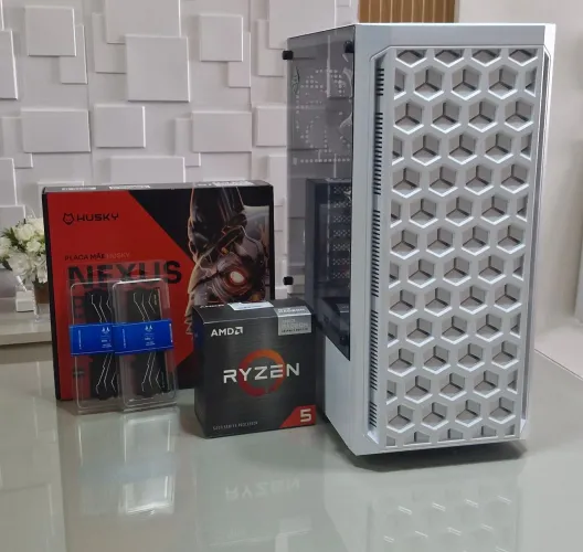 PC Gamer Ryzen 5 5600GT | 16GB DDR4 | SSD 240GB | Fonte 650W | Vidro Temperado